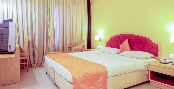 Aj International Hotel Bangalore Esterno foto